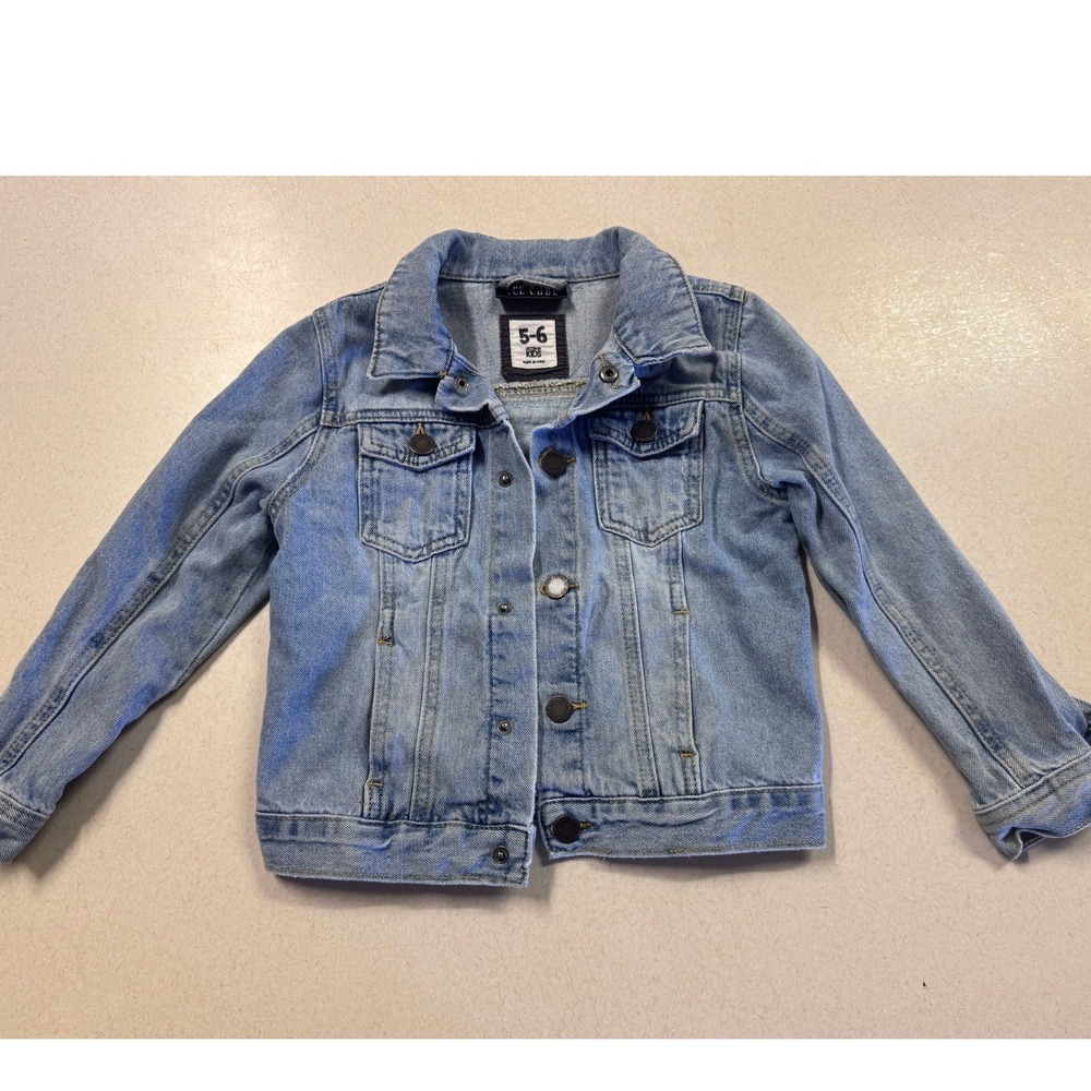 Cotton On Kids Ice Cube Graphic Denim Jacket Light Wash Blue Rap Size 5-6